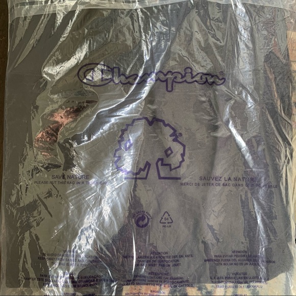 Champion Reverse Weave Black Crewneck Sweatshirt - Picture 6 of 6